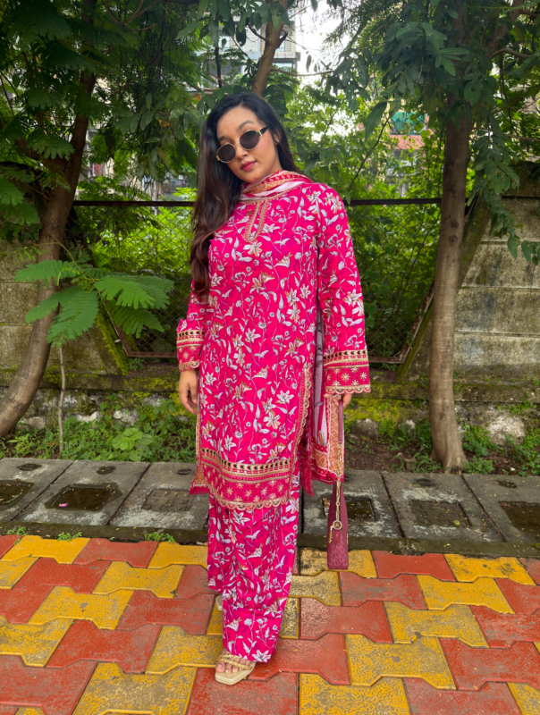 Magenta pink- HEAVY VISCOSE RAYON WITH CREAMY SOFT SMOOTH FINISH